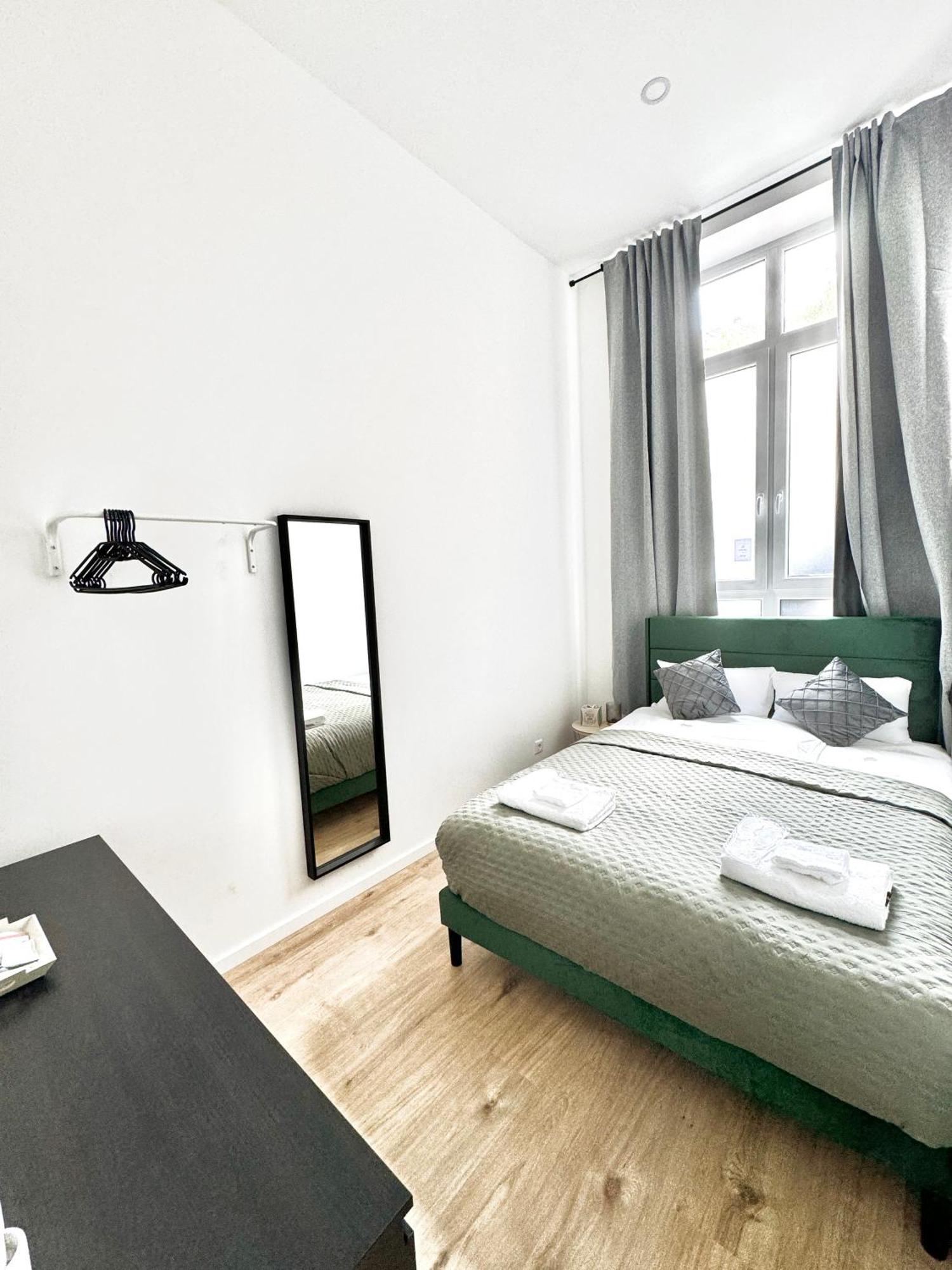 Heaven Homes - Privatzimmer Mit Bad Im Herzen Von Duesseldorf Düsseldorf Exterior foto